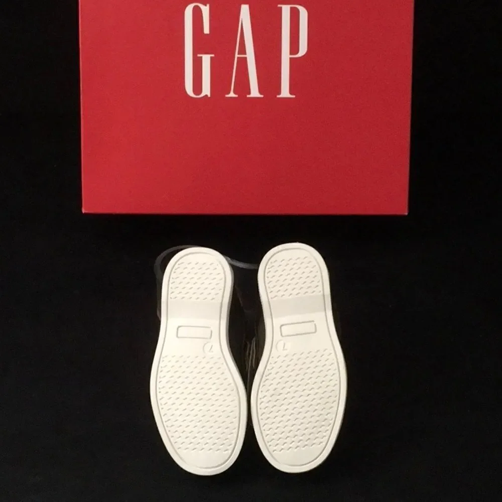 🔥Gap kids shoes   brown New